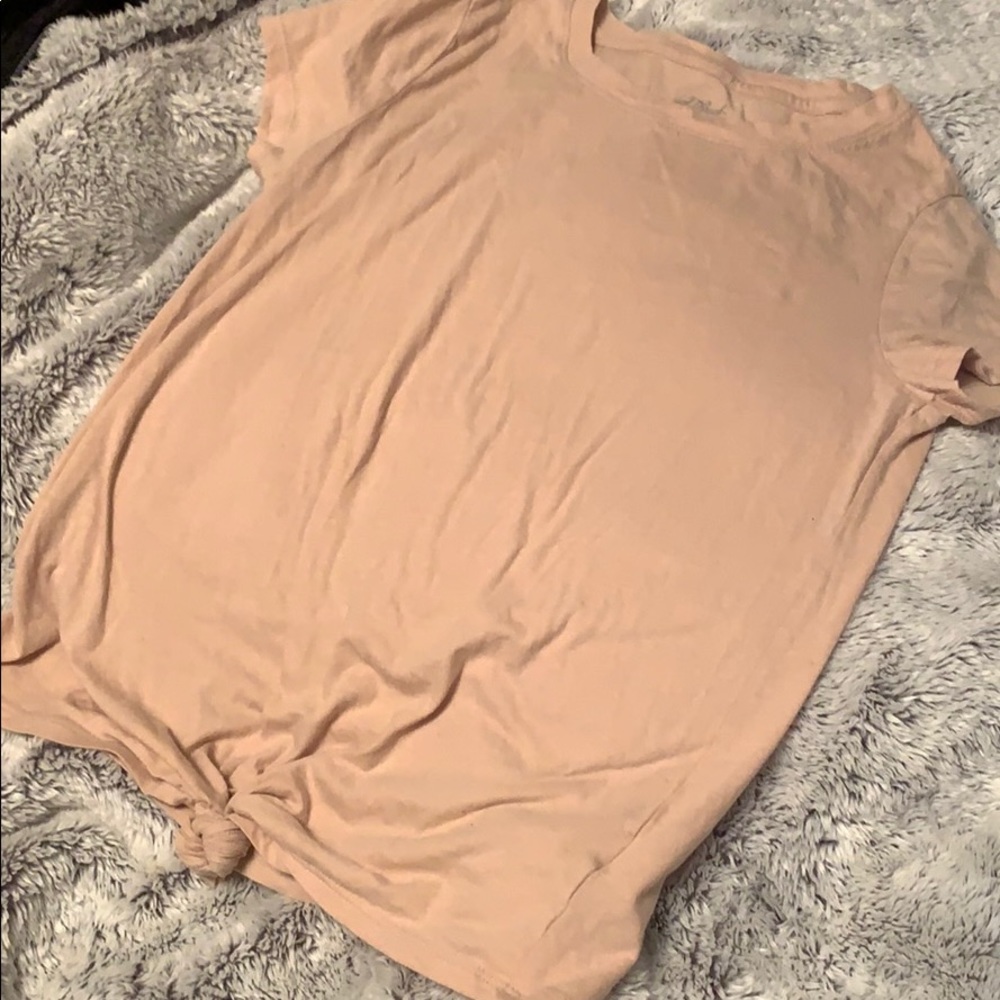 Peach/Tan T-Shirt